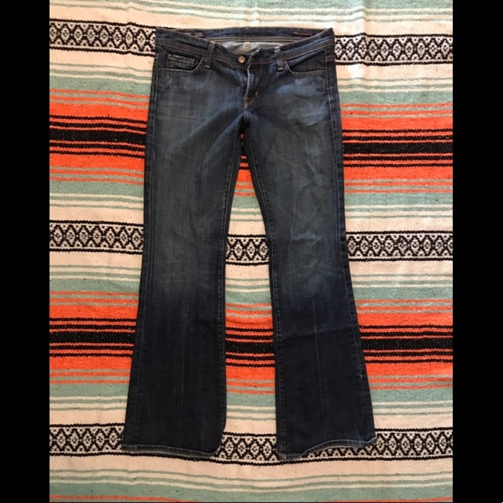 🖤 gently worn jeans 🖤